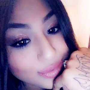 Meet your Posher, Yadira